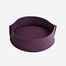 Load image into Gallery viewer, Warm cat nest - multiple colors and sizes