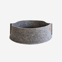 Load image into Gallery viewer, Warm cat nest - multiple colors and sizes