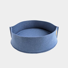 Load image into Gallery viewer, Cat nest with a pillow