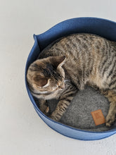 Load image into Gallery viewer, Cat nest with a pillow